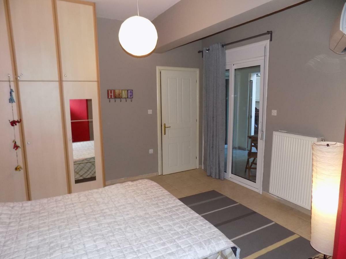George'S Apartment In Volos Area エクステリア 写真