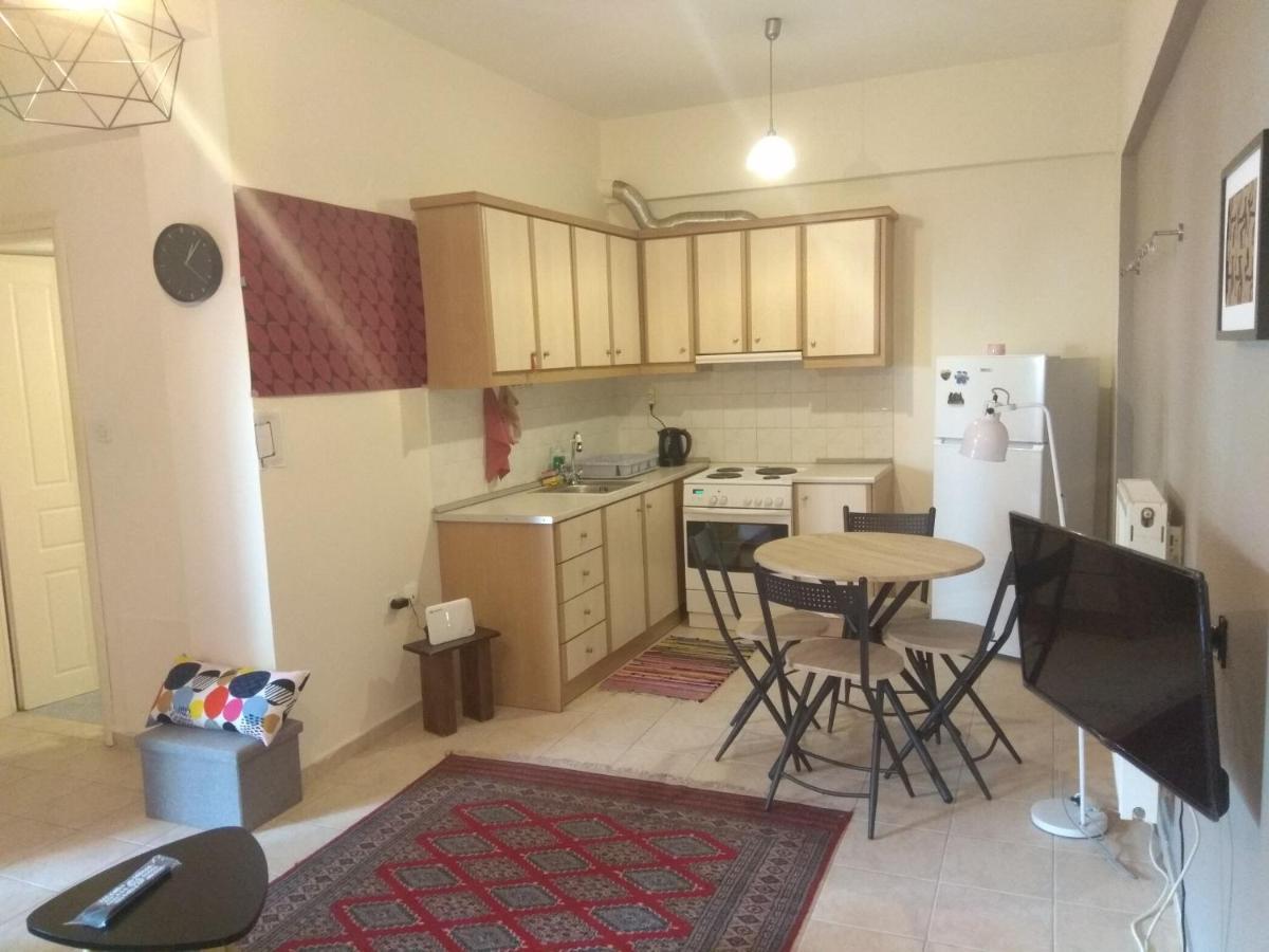 George'S Apartment In Volos Area エクステリア 写真